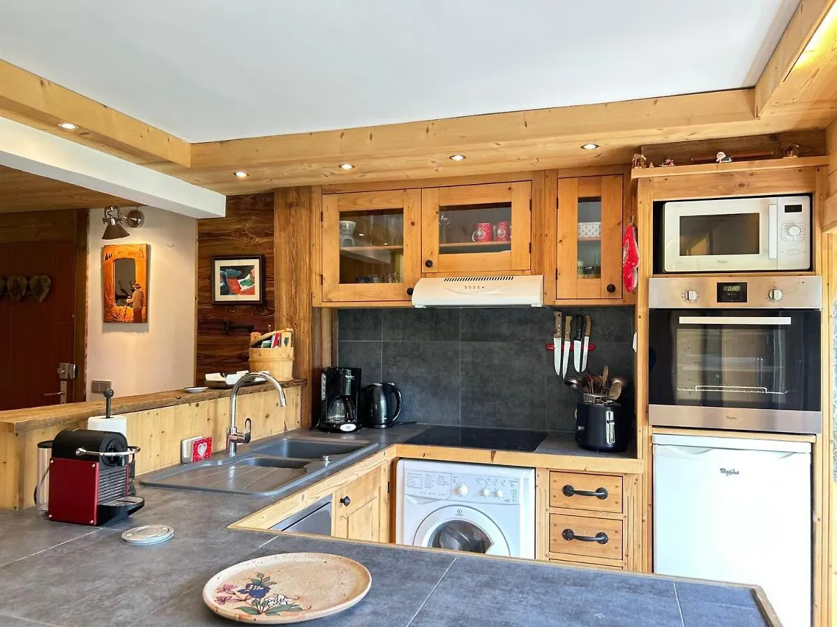 Apartment Les Gets - Appartement Le Grizzli - Pistes Des Chavannes Et Piscine Chauffee - Fr-1-623-43