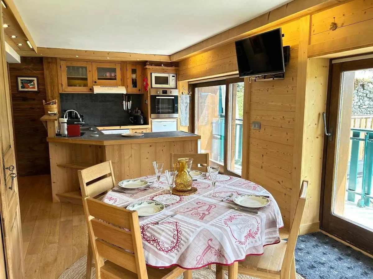 Les Gets - Appartement Le Grizzli - Pistes Des Chavannes Et Piscine Chauffee - Fr-1-623-43 0*, Les Gets France