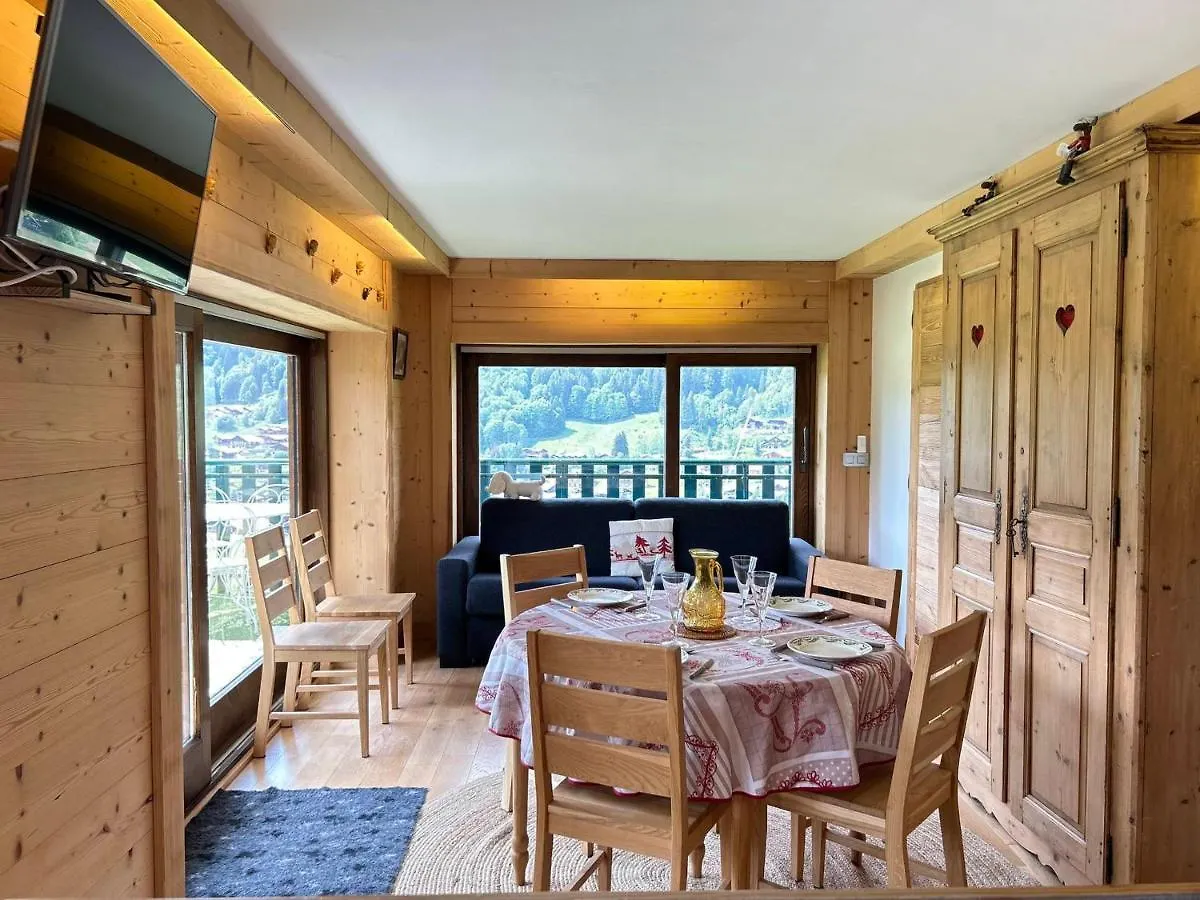 Apartment Les Gets - Appartement Le Grizzli - Pistes Des Chavannes Et Piscine Chauffee - Fr-1-623-43